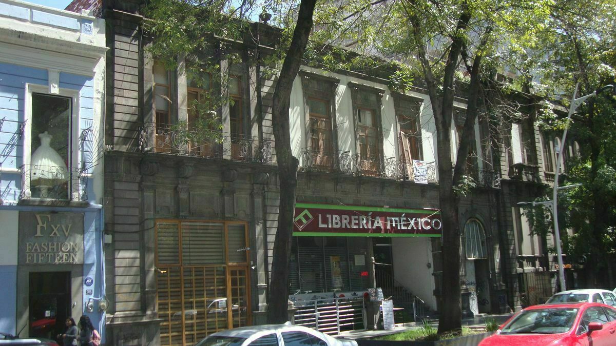 Av. Juarez 1314, local 1 o A